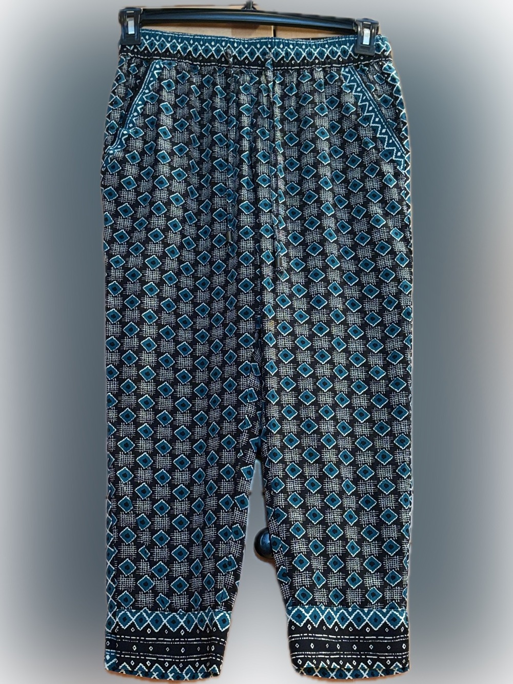 Anthropologie Teal and Black Geometric Cropped Pants - size XS - Picture 11 of 12
